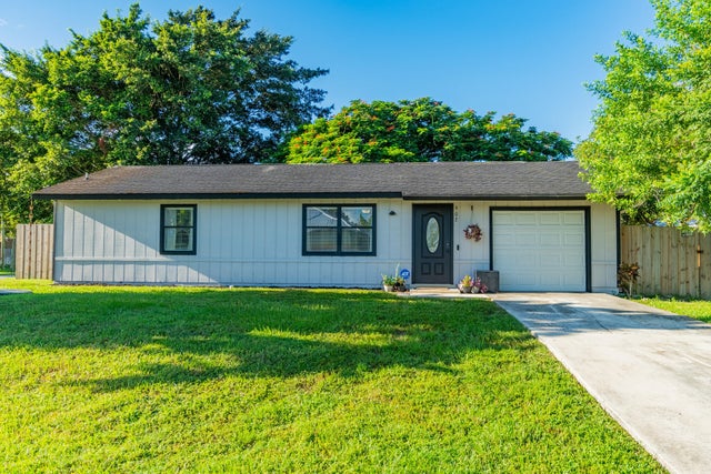 1 of 34 - 902 Sw Nichols Terrace, Port Saint Lucie, FL