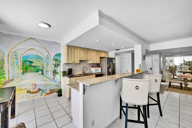 3 of 18 - 2860 S Ocean Boulevard #208, Palm Beach, FL