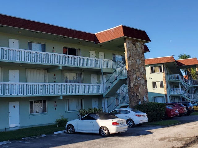 2 of 26 - 3300 Springdale Boulevard #318, Palm Springs, FL
