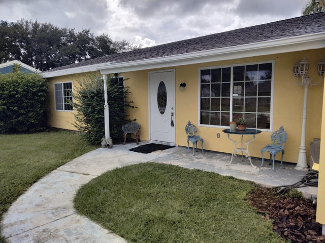 1 of 12 - 2342 Se Midtown Road, Port Saint Lucie, FL