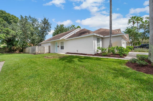 3 of 25 - 2915 Sw Pond Way, Palm City, FL