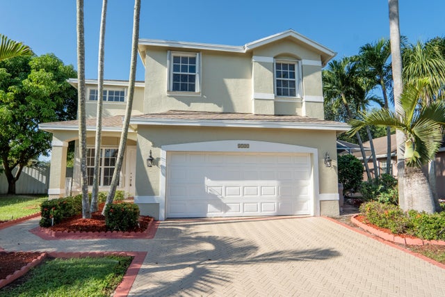 1 of 38 - 1722 Sawgrass Circle, Greenacres, FL