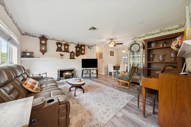 5 of 19 - 1014 W Broward Street, Lantana, FL
