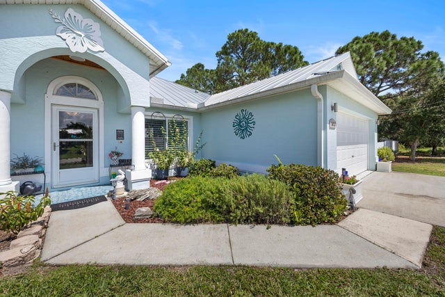 1 of 41 - 1073 Sw Placetas Avenue, Port Saint Lucie, FL