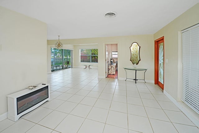 4 of 20 - 1001 Se 5 Avenue, Pompano Beach, FL