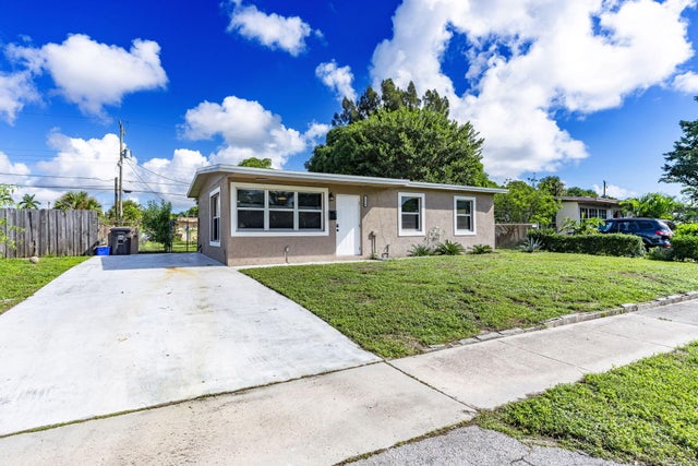 1 of 24 - 1379 10th Street, West Palm Beach, FL