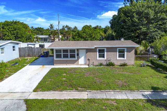 2 of 24 - 1379 10th Street, West Palm Beach, FL