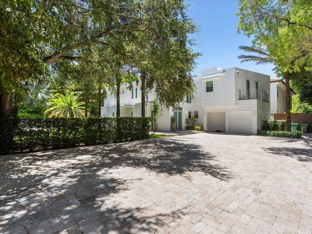 5 of 60 - 3917 Sw 42nd Avenue, Miami, FL