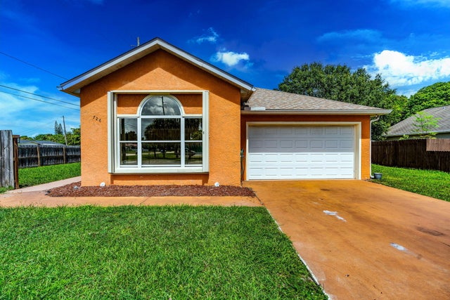 2 of 55 - 726 Maple Avenue, Fort Pierce, FL