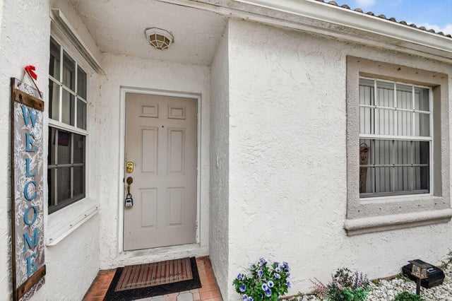 4 of 40 - 7630 Rockport Circle, Lake Worth, FL