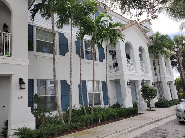 1 of 32 - 1317 Piazza Pitti, Boynton Beach, FL