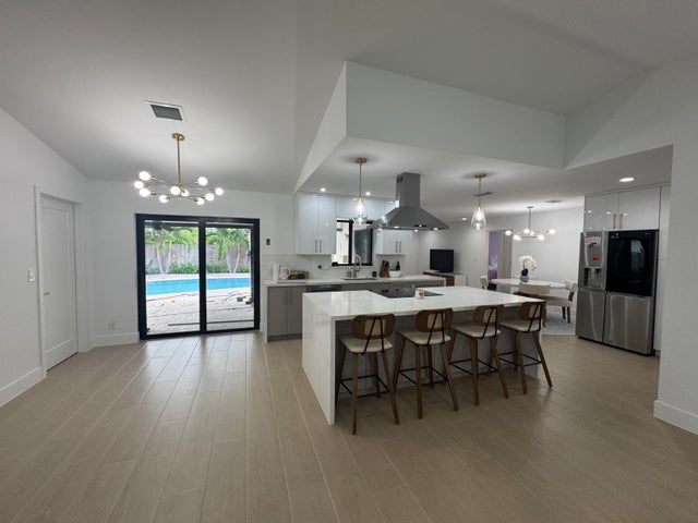 1 of 35 - 1467 Mc Dermott Lane, Royal Palm Beach, FL