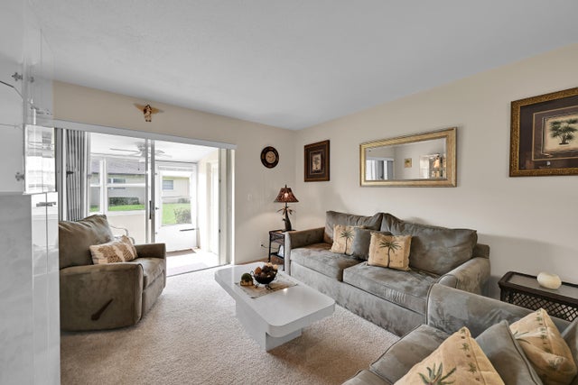 5 of 24 - 4796 Cresthaven Boulevard #b, West Palm Beach, FL