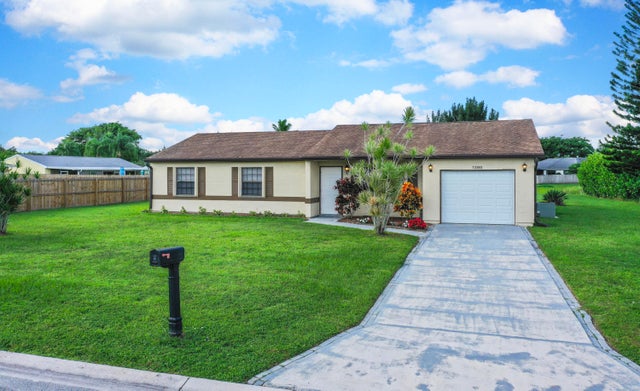 3 of 32 - 1380 Se Starklake Court, Port Saint Lucie, FL