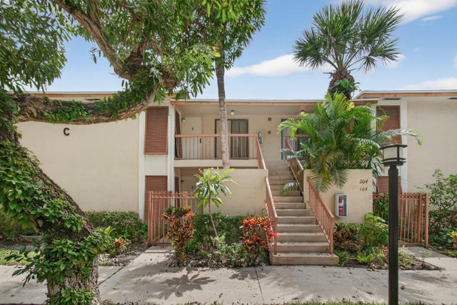 1 of 30 - 3939 Ne 5th Avenue #c203, Boca Raton, FL
