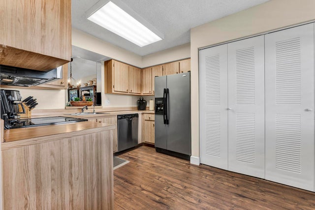 4 of 75 - 6936 Huntington Lane #303, Delray Beach, FL