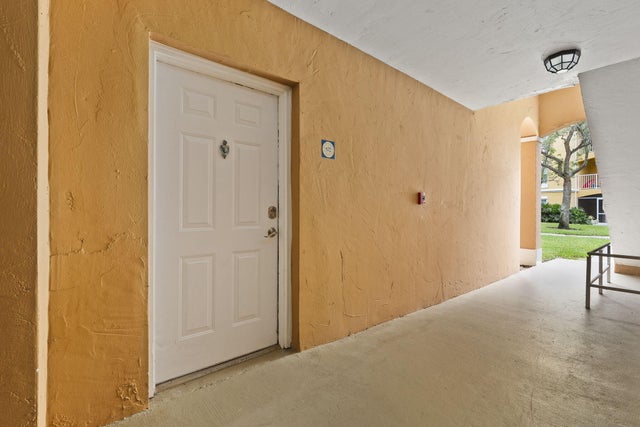 5 of 36 - 5080 Fairways Circle #102, Vero Beach, FL