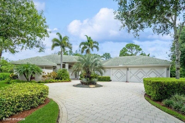 1 of 21 - 18798 Se Old Trail Drive W, Jupiter, FL