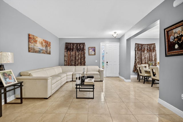 4 of 52 - 1585 Sw Merchant Lane, Port Saint Lucie, FL