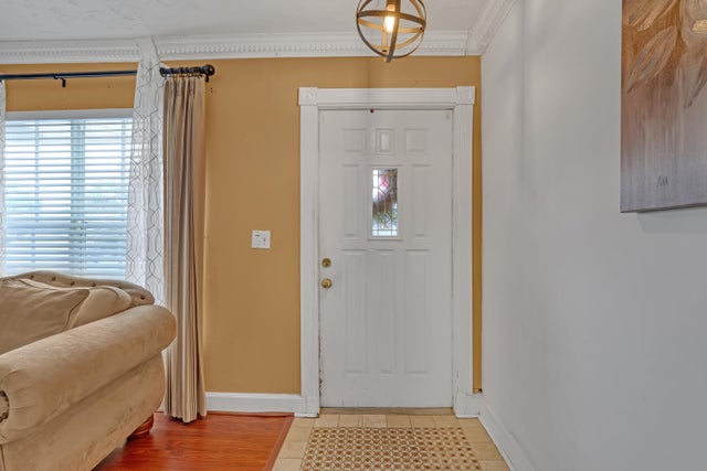 5 of 30 - 6082 Blue Grass Circle, Lake Worth, FL
