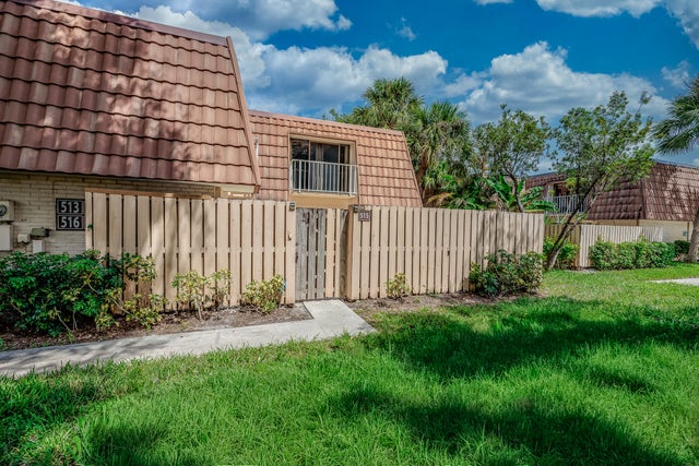 1 of 21 - 515 Green Springs Place, West Palm Beach, FL