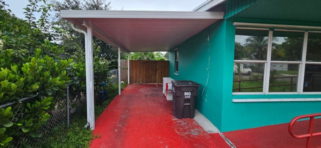 4 of 48 - 1357 9th Street, West Palm Beach, FL