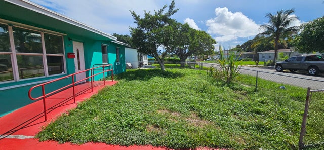 5 of 48 - 1357 9th Street, West Palm Beach, FL