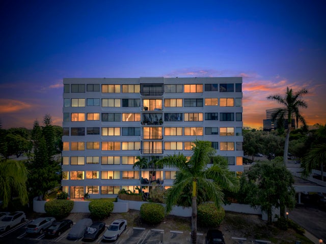 1 of 26 - 1500 Presidential Way #202, West Palm Beach, FL