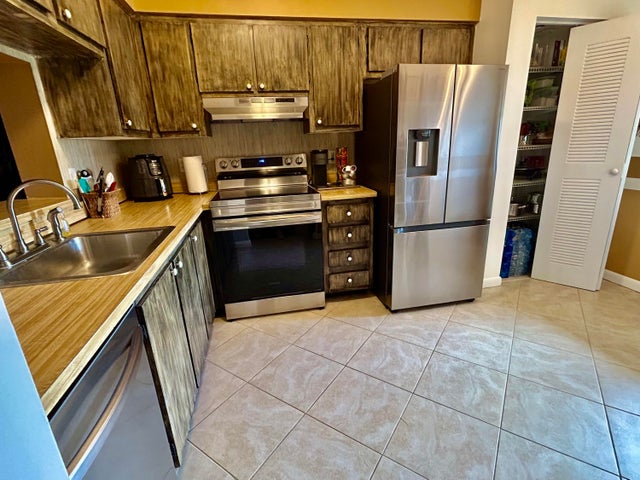 5 of 84 - 14425 Strathmore Lane #601, Delray Beach, FL