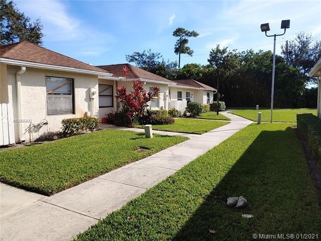 2 of 8 - 5060 Sanctuary Way #f, West Palm Beach, FL