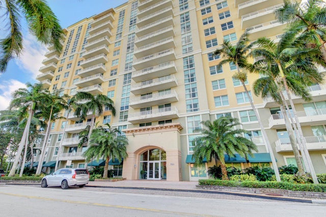 2 of 51 - 700 E Boynton Beach Boulevard #1204, Boynton Beach, FL