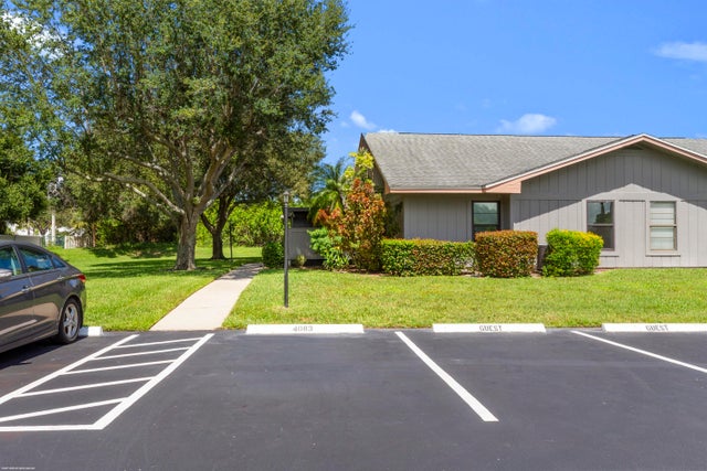 2 of 33 - 4083 Nw Cinnamon Tree Circle, Jensen Beach, FL