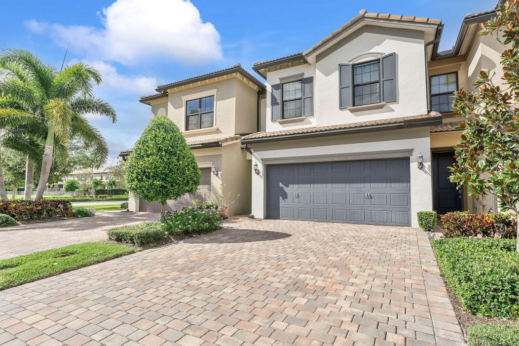 8315 Catria Lane, Lake Worth