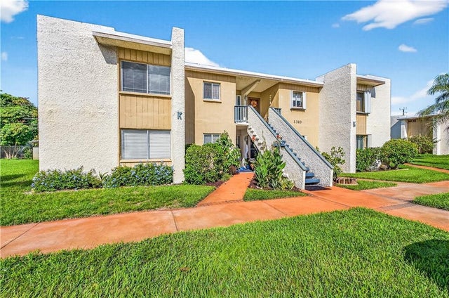 2 of 35 - 1310 Ne 14th Court #k19, Jensen Beach, FL
