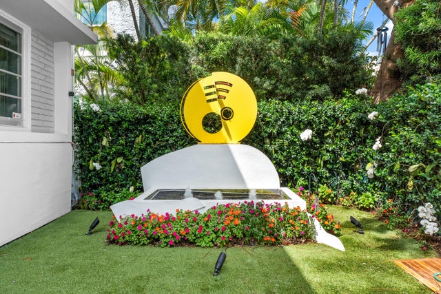 2 of 29 - 1616 Michigan Avenue #1, Miami Beach, FL