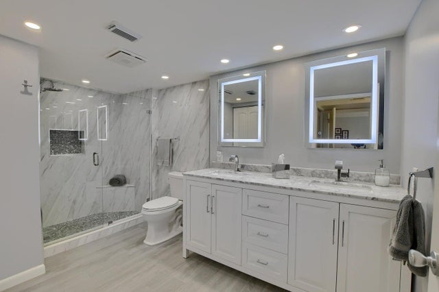 1 of 40 - 14 Southport Lane #c, Boynton Beach, FL