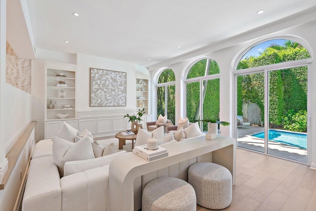 5 of 36 - 245 Everglade Avenue, Palm Beach, FL