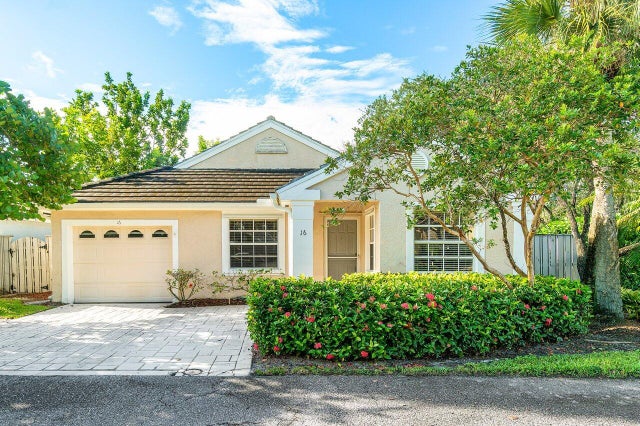 1 of 25 - 16 Commodore Place, Palm Beach Gardens, FL