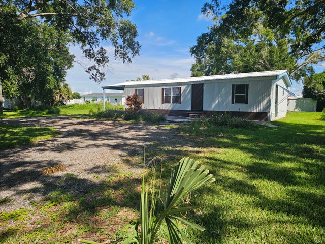 2 of 38 - 925 Sw 39th Lane, Okeechobee, FL