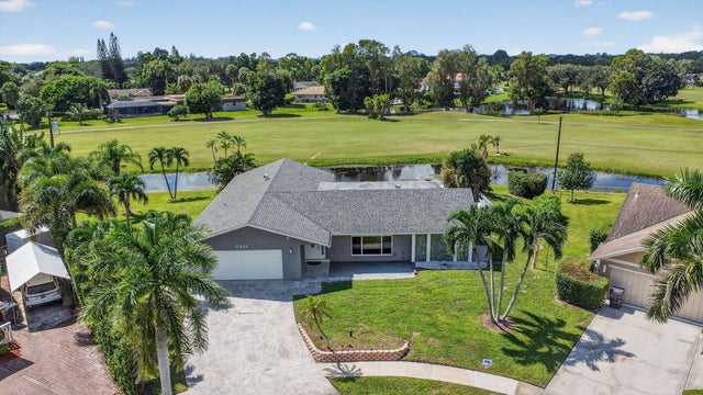 2 of 42 - 3261 Hoylake Road, Lake Worth, FL