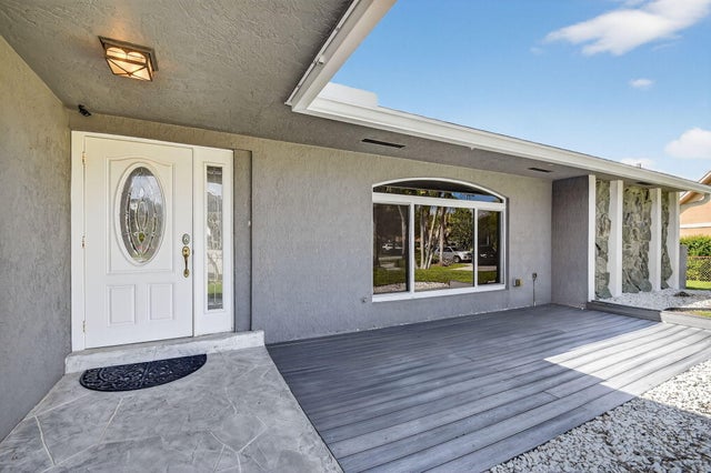 4 of 42 - 3261 Hoylake Road, Lake Worth, FL
