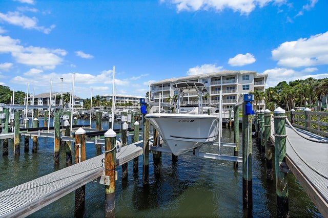 4 of 49 - 411 Bay Colony Drive N #& Slip #32, Juno Beach, FL