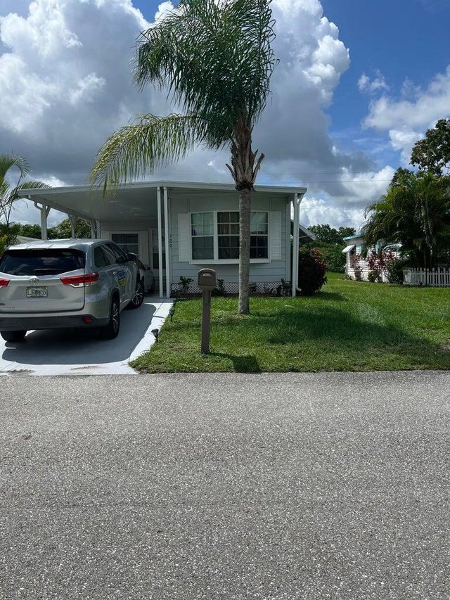 1 of 20 - 129 E Caribbean, Port Saint Lucie, FL