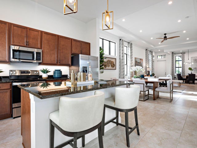 3 of 30 - 4976 Saint Armands Way, Westlake, FL