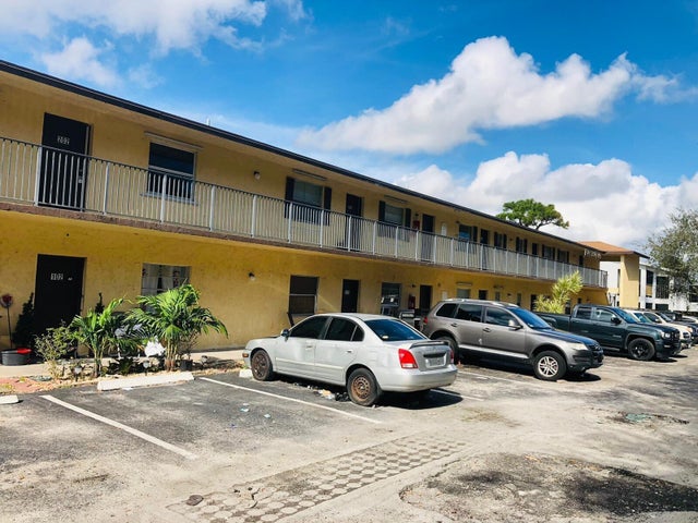 1740 2nd Avenue #202, Lake Worth Beach
