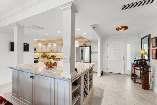 5 of 41 - 400 Beach Road #ph-c, Tequesta, FL