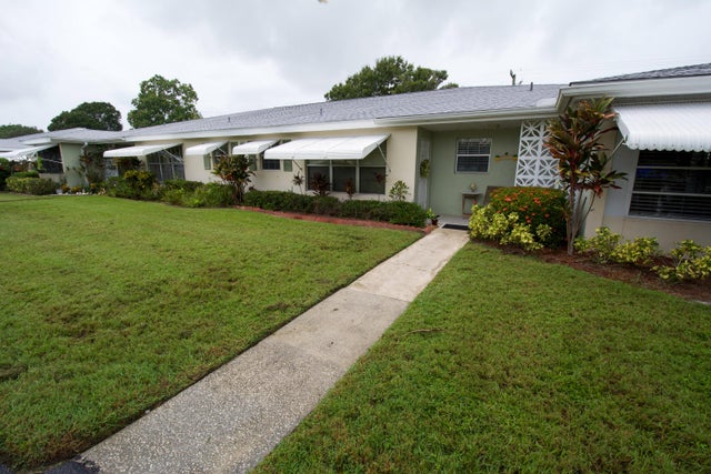 1 of 15 - 101 Lakes End Drive #c, Fort Pierce, FL