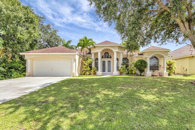 1 of 38 - 1717 Sw Erie Street, Port Saint Lucie, FL