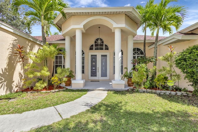 4 of 38 - 1717 Sw Erie Street, Port Saint Lucie, FL