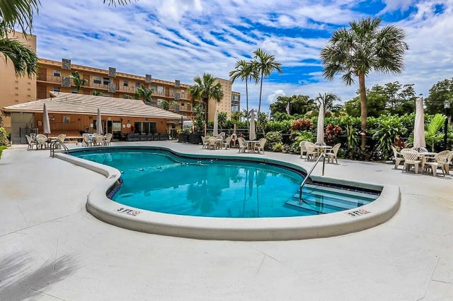 2 of 25 - 2145 Pierce Street #326, Hollywood, FL